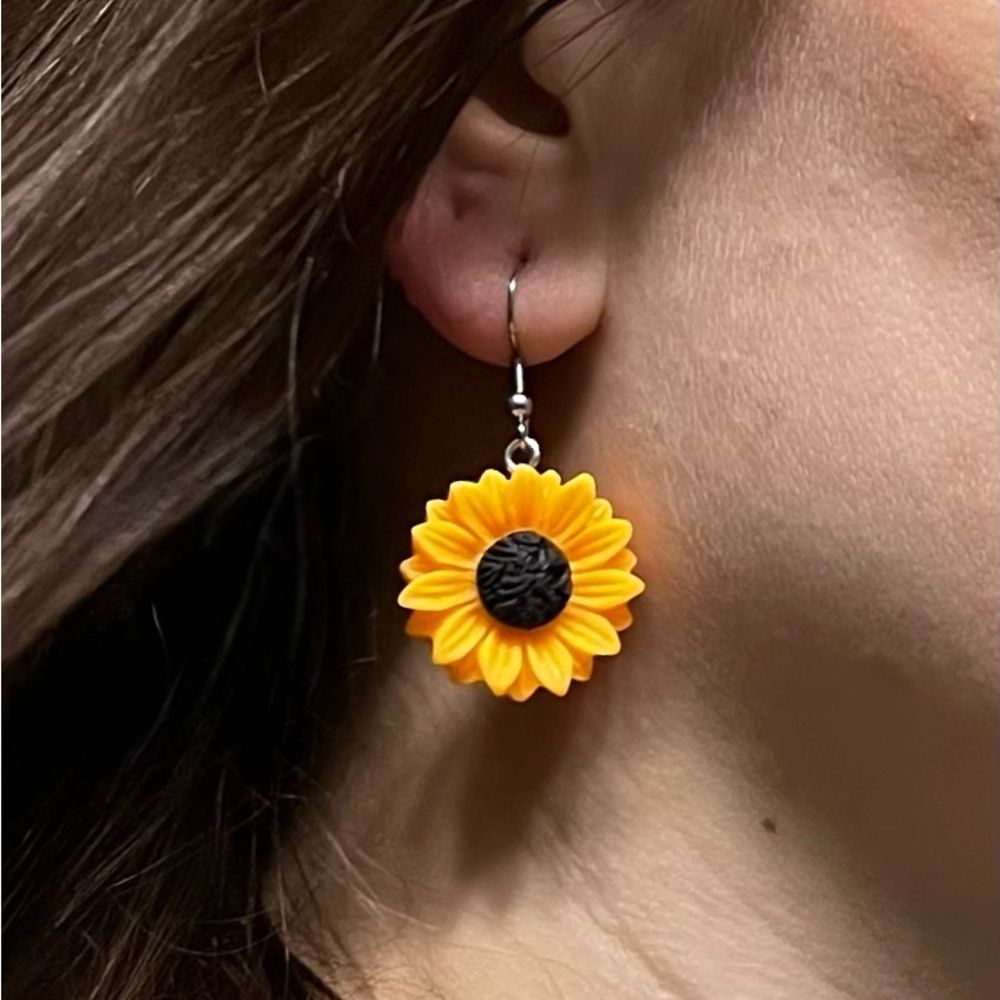 Sunflower drop earrings